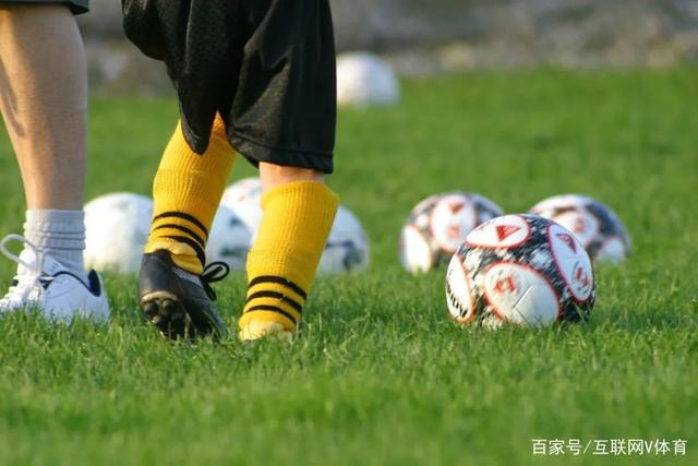 世体报：阿圭罗起诉巴萨未履行协议支付300万欧